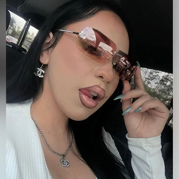 NWT Rectangle Y2k Sunglasses for Women, CLEAR OR PINK COLORS AVAILABLE - Picture 8 of 8